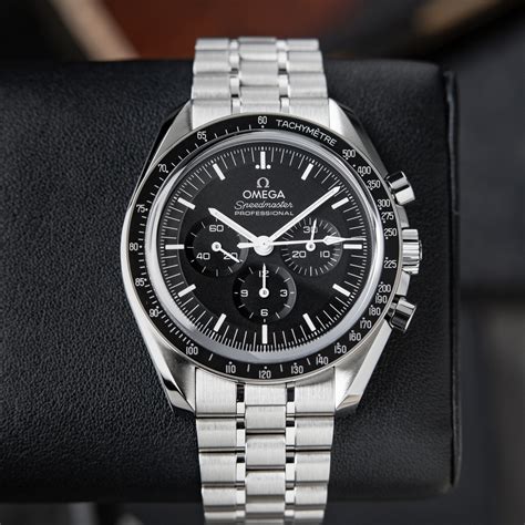 omega speedmaster sapphire sandwich 3861